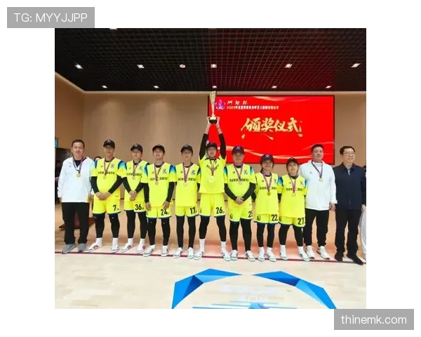 球门尺寸规则:成年与青少年赛宽高及允许误差说明 球门尺寸规则:成年与青少年赛宽高及允许误差说明